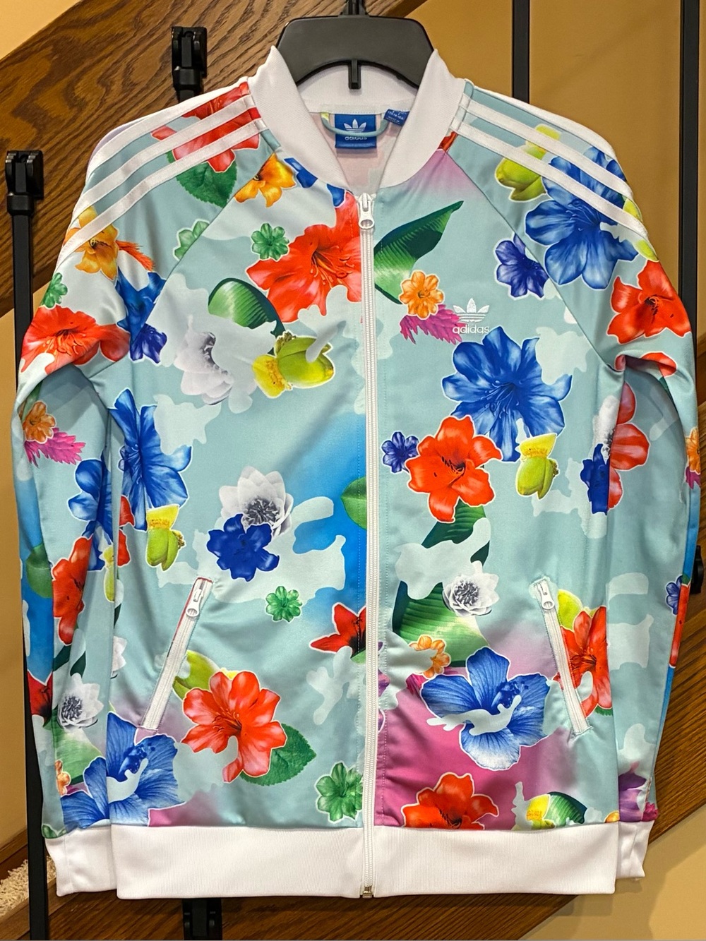 Adidas Jacket Track Running Full Zip Pockets Floral SZ. XL 14-15 youth Girls